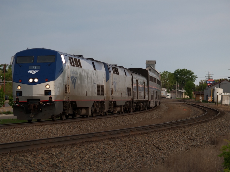 Amtrak No 73